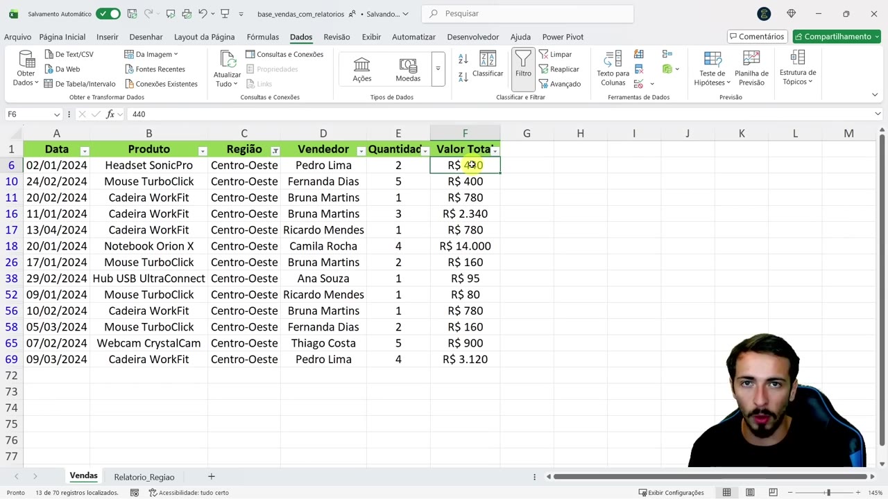 Planilha Excel filtrada mostrando apenas vendas do Centro-Oeste com soma destacada.
