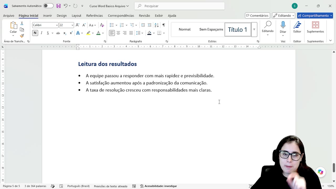 Texto da equipe com lista de marcadores aplicada e alinhada ao título.